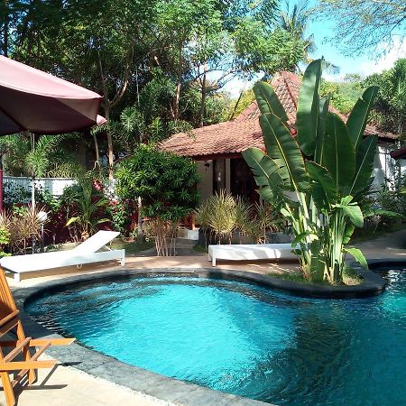 Banana Leaf Resort Gili Trawangan Exterior photo